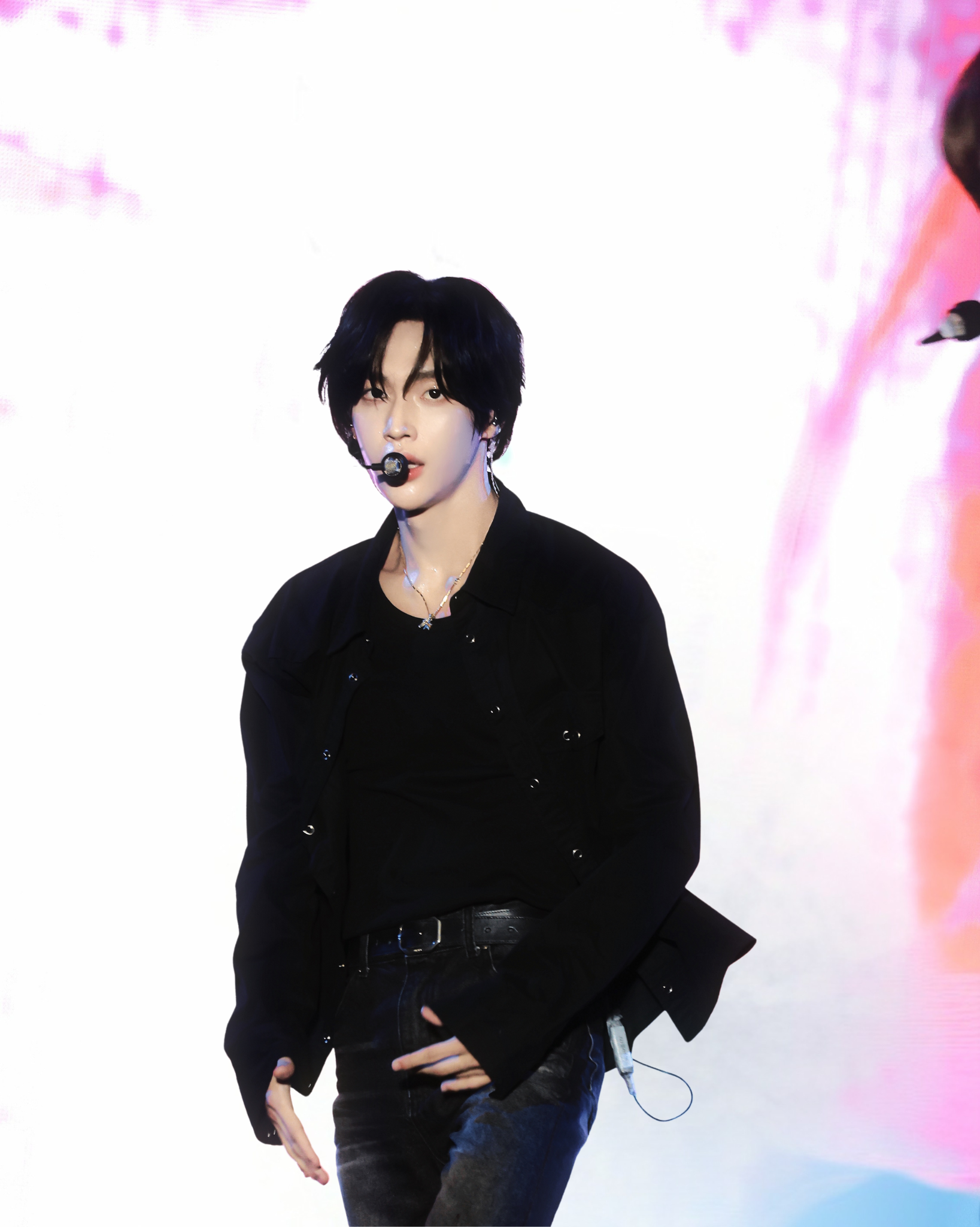 Wonbin Shines at INK Concert with RIIZE’s Electrifying Performance